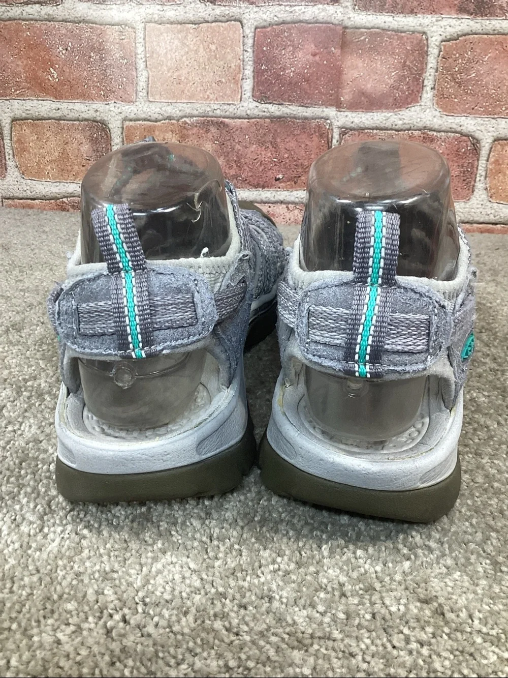 Keen Whisper womens Outdoor sport sandals size 8.5